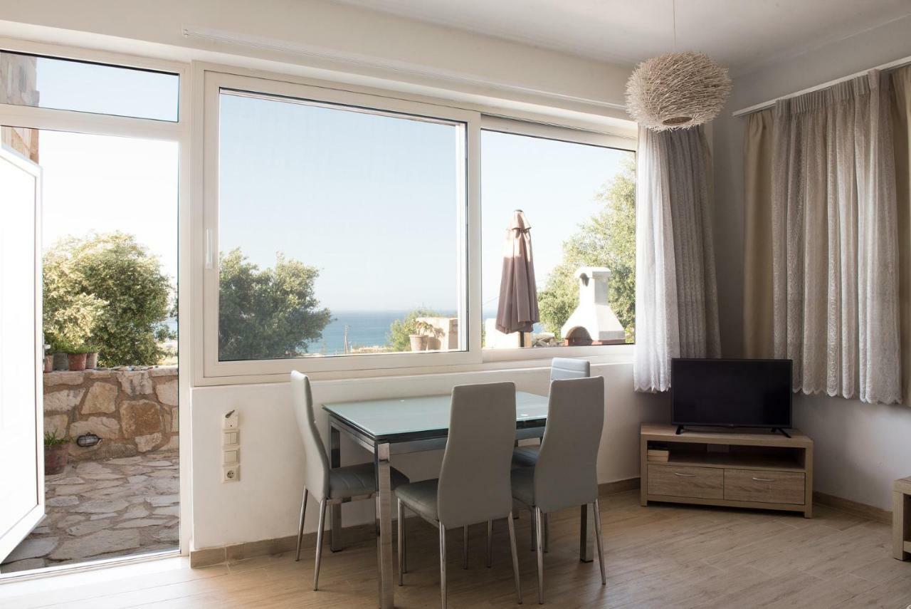 Pantanassa Villas Agia Marina Exterior foto